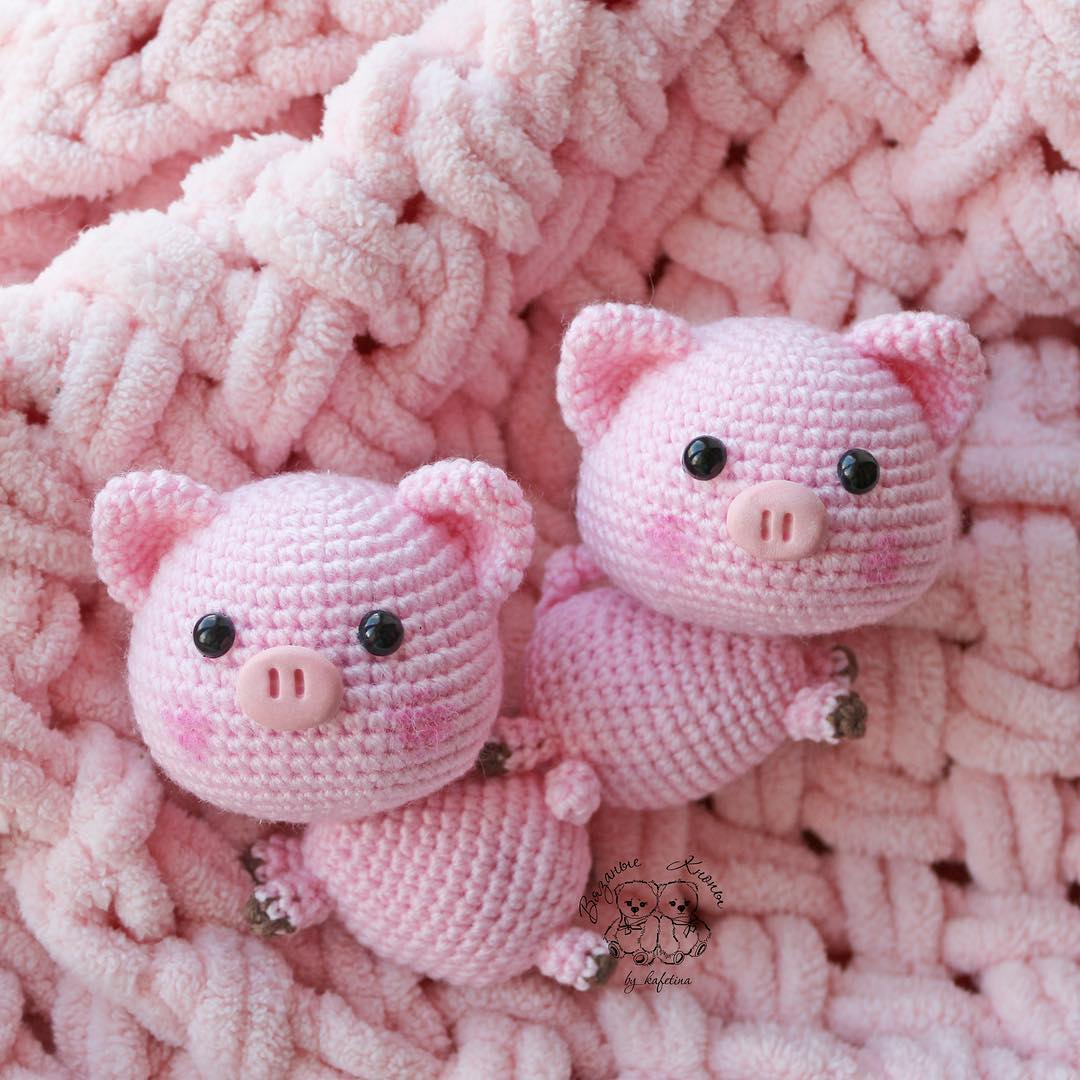 Crochet pigs amigurumi