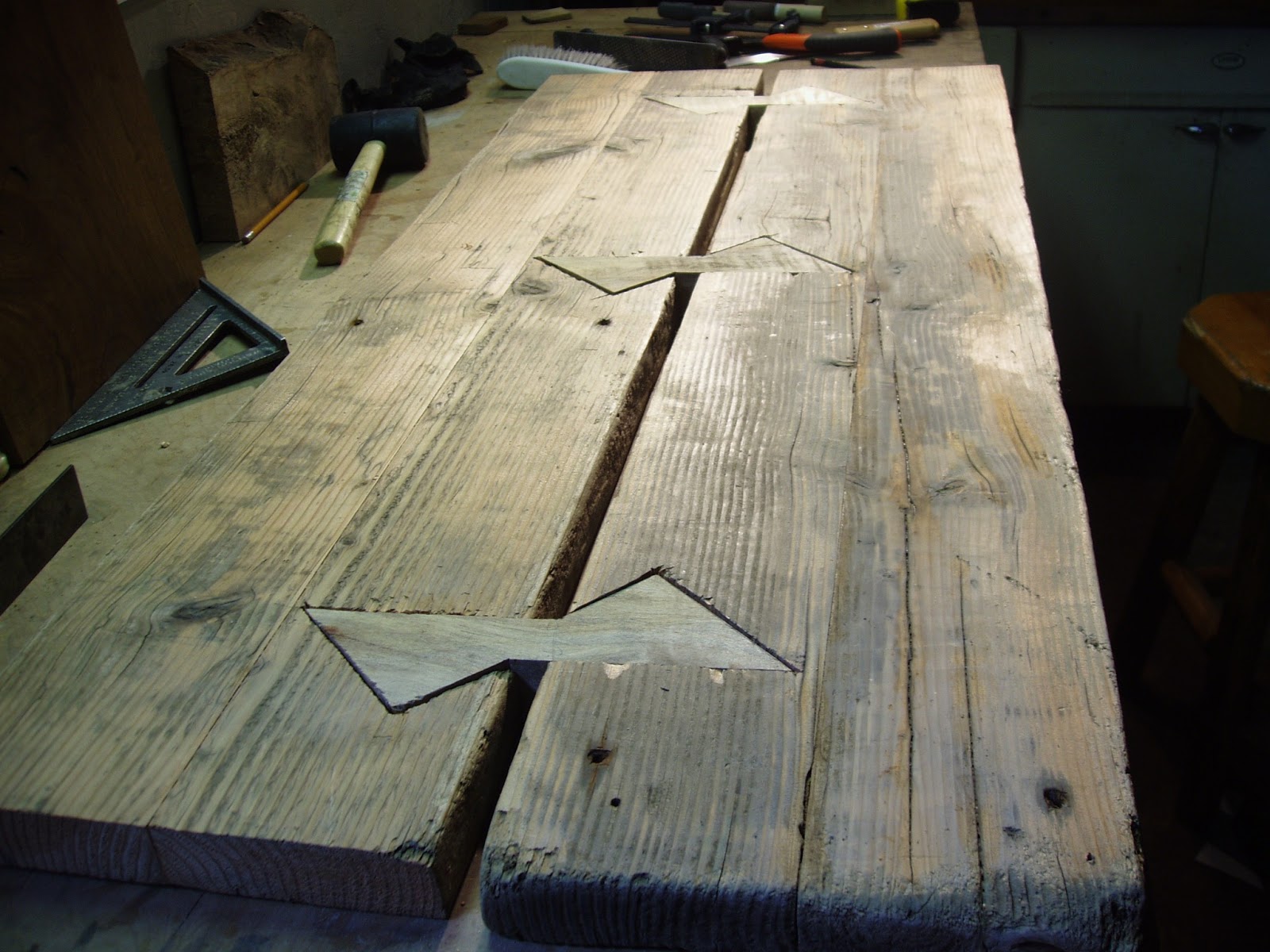 driftedge woodworking Maple butterfly joints for driftwood spruce table.