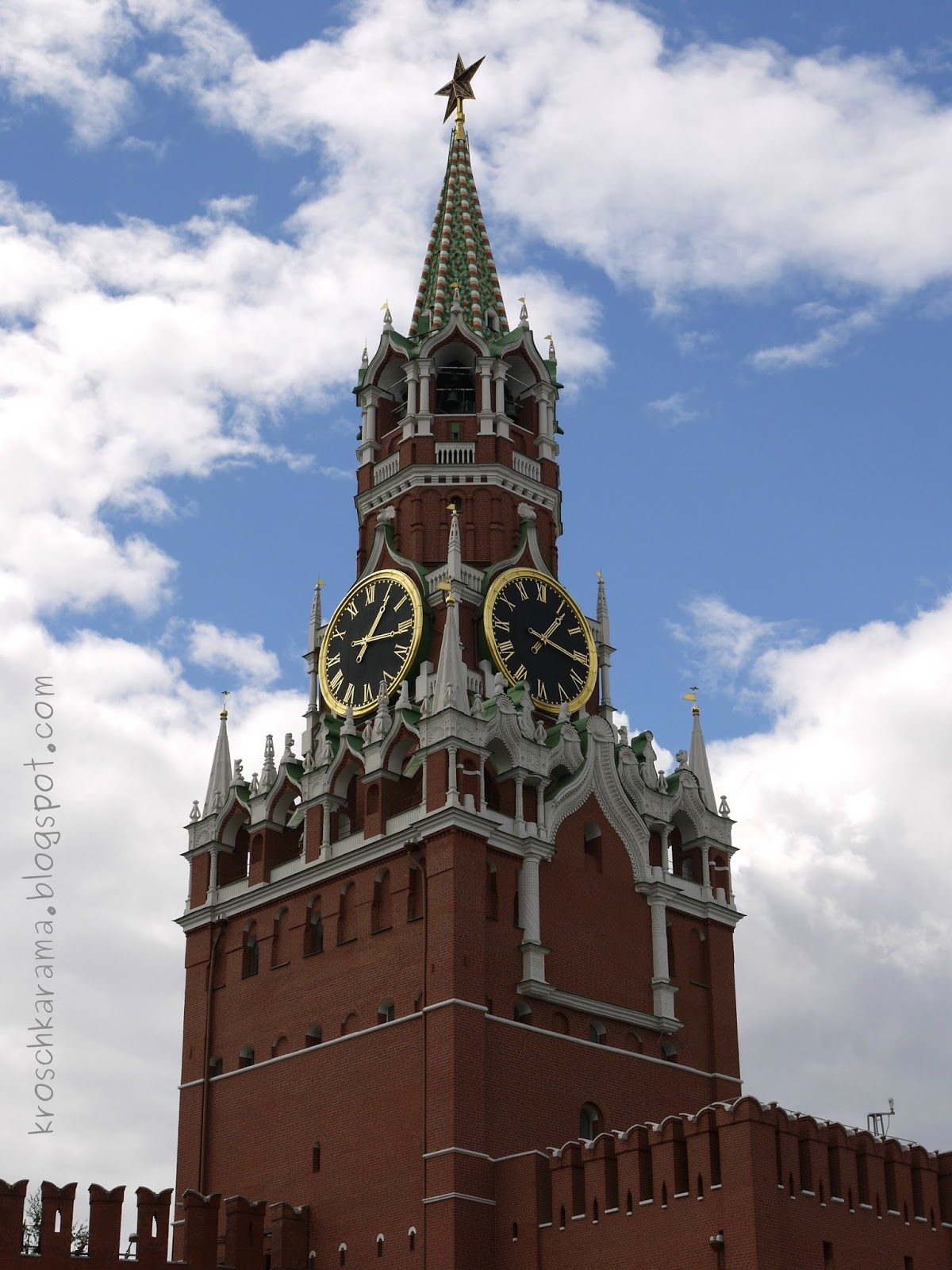 Neuer Urban Highline Weltrekord In Moskau Fur Profi Slackliner