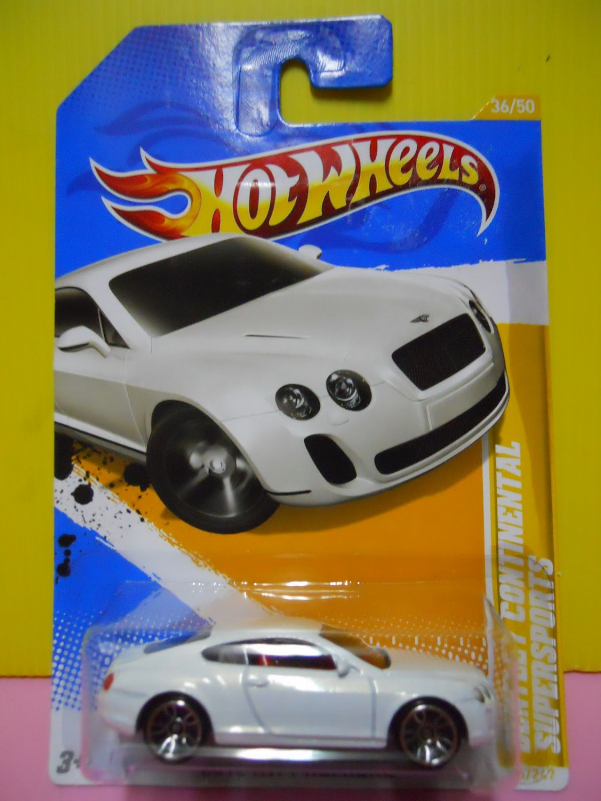 Dexters Diecasts (DexDC) Hot Wheels 2012 36 Bentley Continental