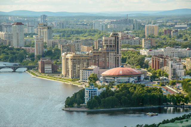 Путешествия: О жизни: Вид с Высоцкого Екатеринбург фото