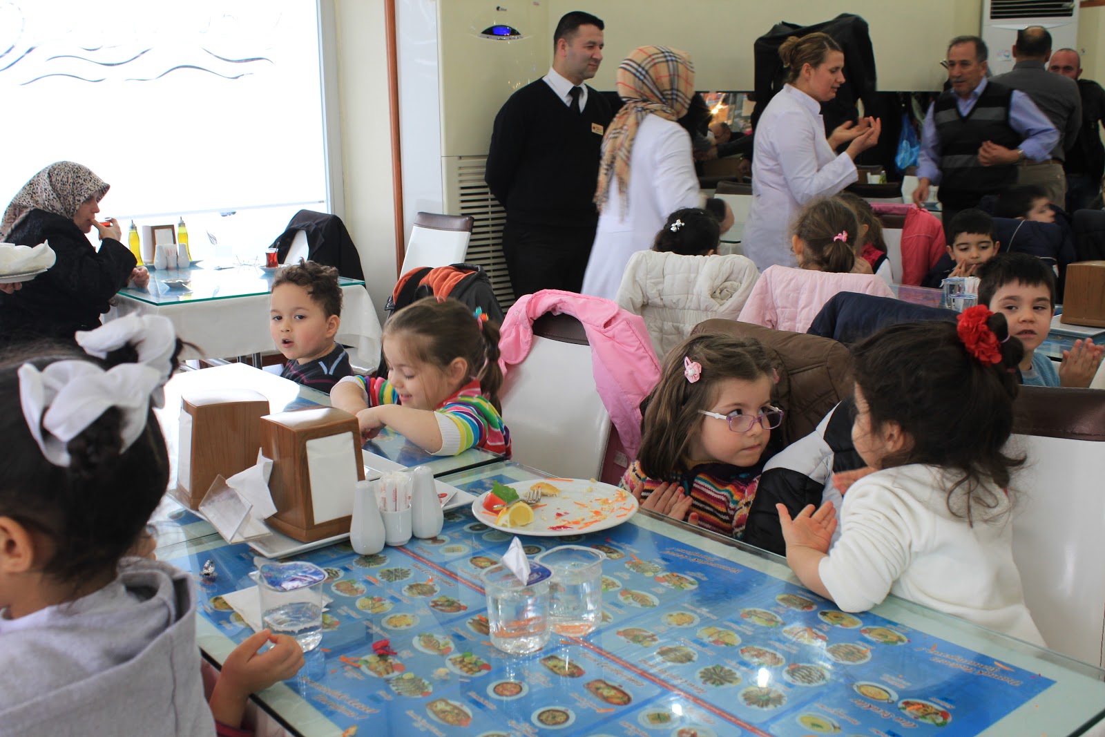 adabilimanaokulu: ET BALIK KELLE BU YENİR ELLE.VİTAMİNLER KONUDUYLA