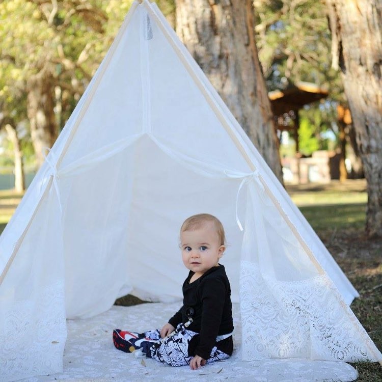 How to easily get handmade baby clothes online in the Gold Coast