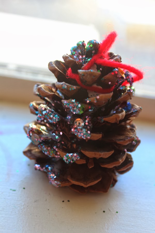 scrumdilly-do!: a preschool classic: pinecone christmas trees