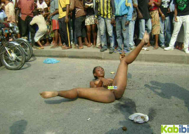 African Hot Nude Dance 4