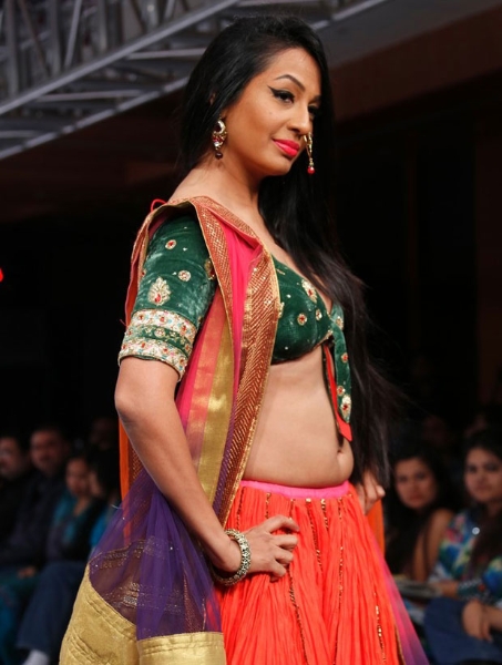 Kashmira Shah Hot Images « Movie Gallery