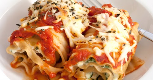 Red Shallot Kitchen: Spinach Lasagna Rolls