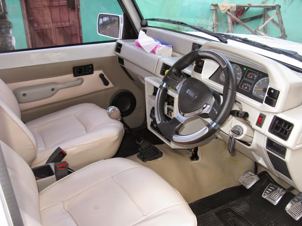 Top Modifikasi Interior Mobil Taft Duniaotto