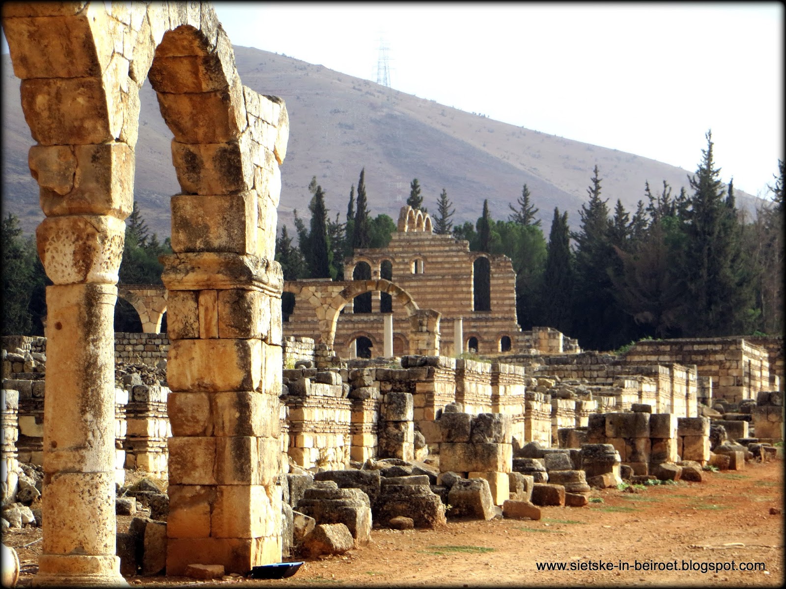 . Saturday in Anjar