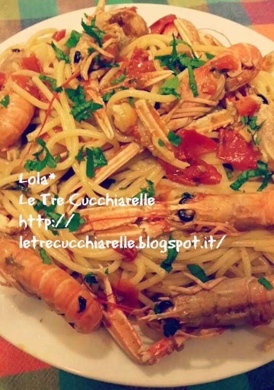 spaghetti al profumo di mare con scampi e pomodorini di zio gianfranco!