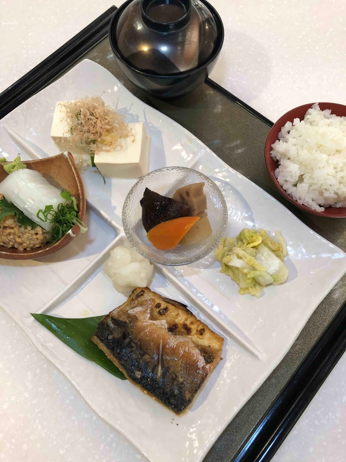 Hawaii Mom Blog Wasabi Bistro