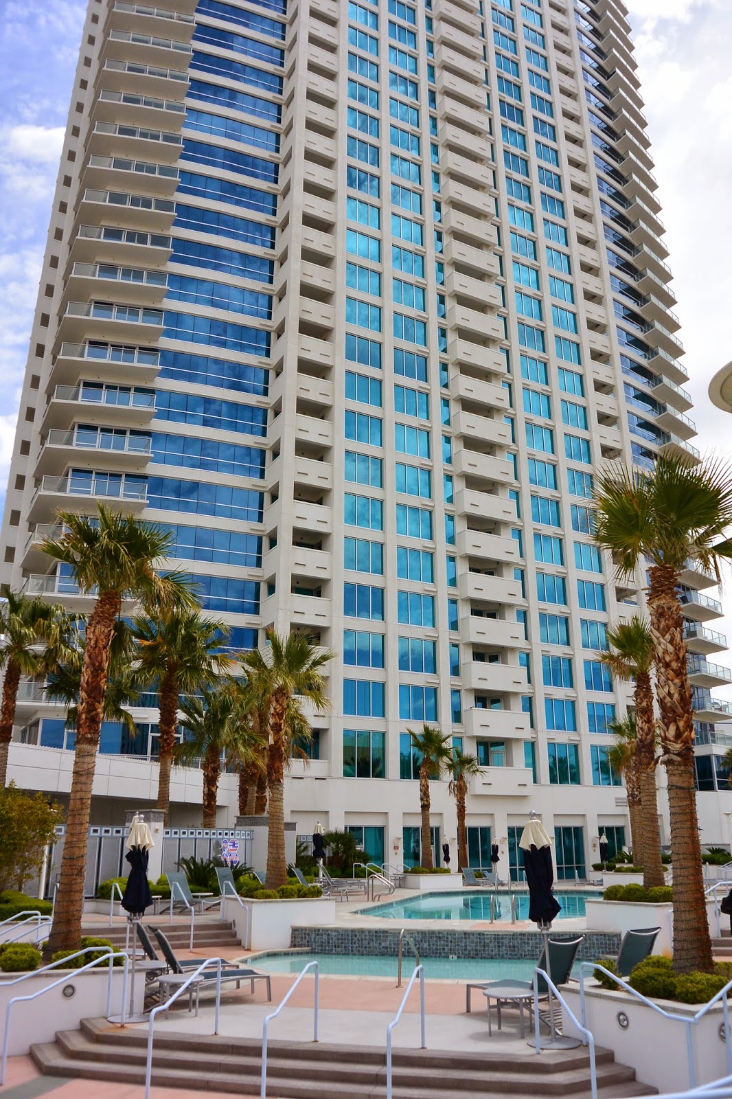 Las Vegas Condos, Strip High Rises, Las Vegas Luxury Real Estate News