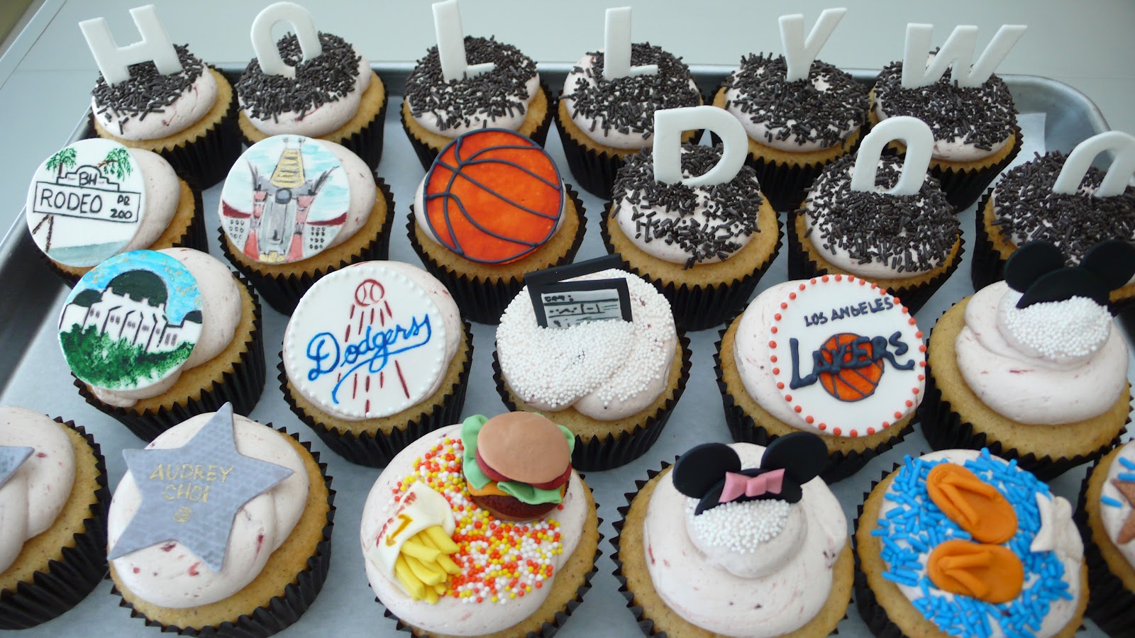 Dough and Batter new york city to los angeles inspired cupcakes