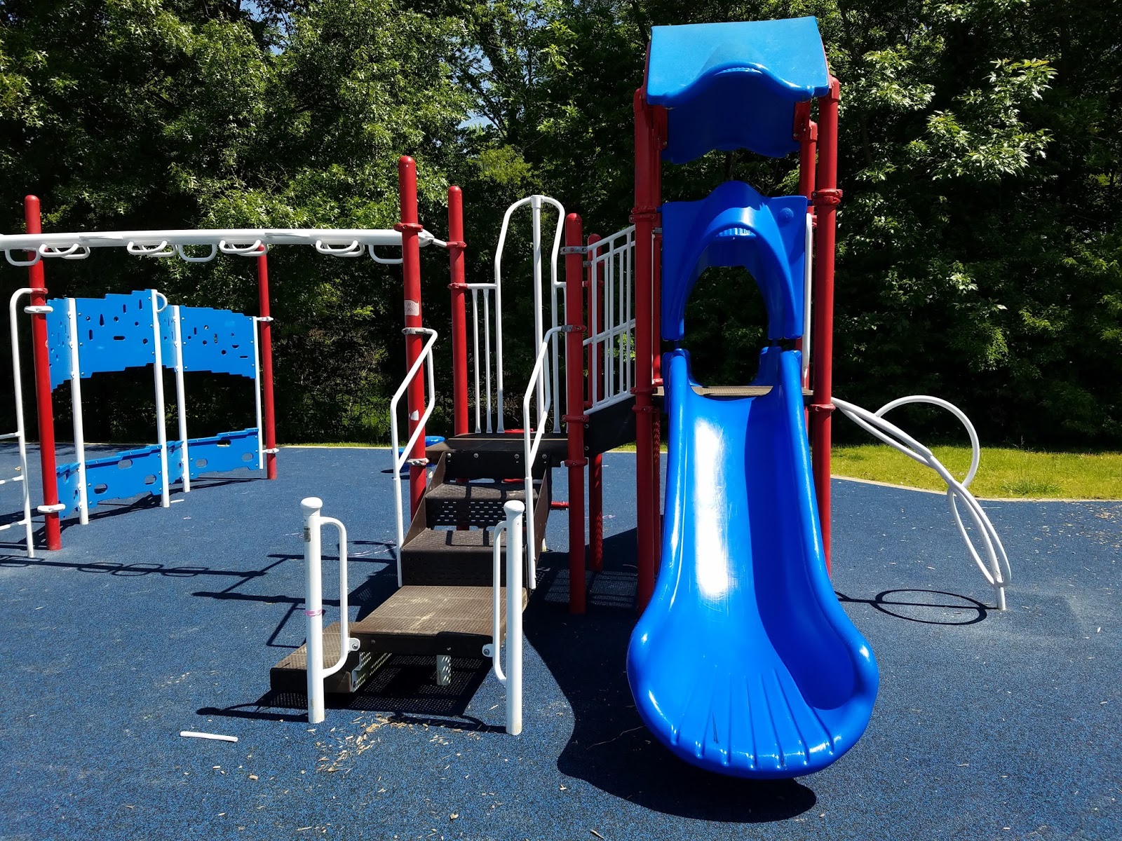 Play St. Louis Rabbit Run Park, St. Peters