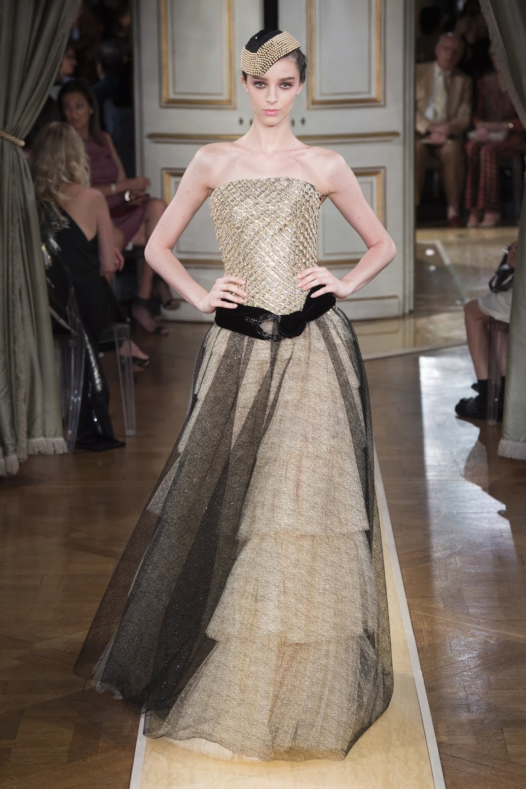 COUTURE GORGEOUS: ARMANI PRIVE