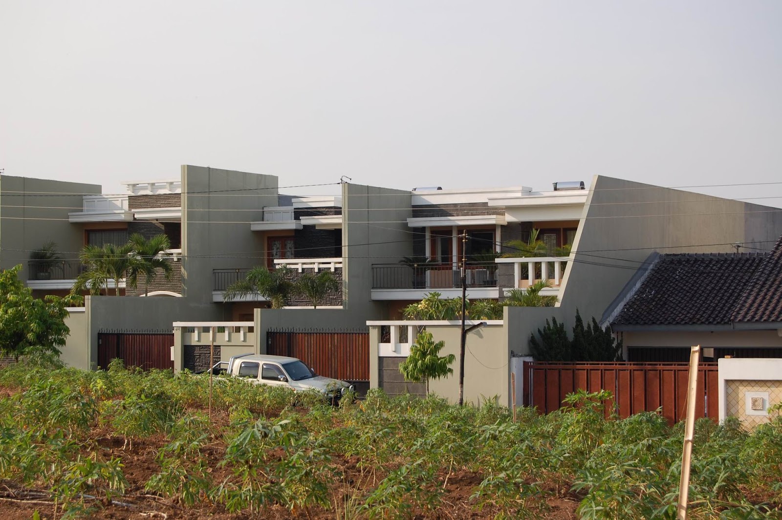 Desain Rumah Tinggal Bukit Mulia - Hasfa