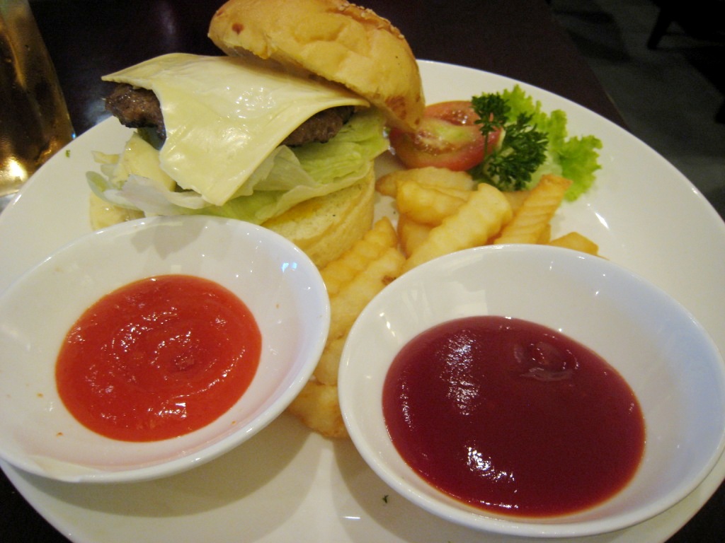 Bikol Express: Ordinary Day Lunch in Jakarta