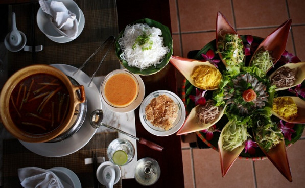 Lẩu thả là món đáng để ăn