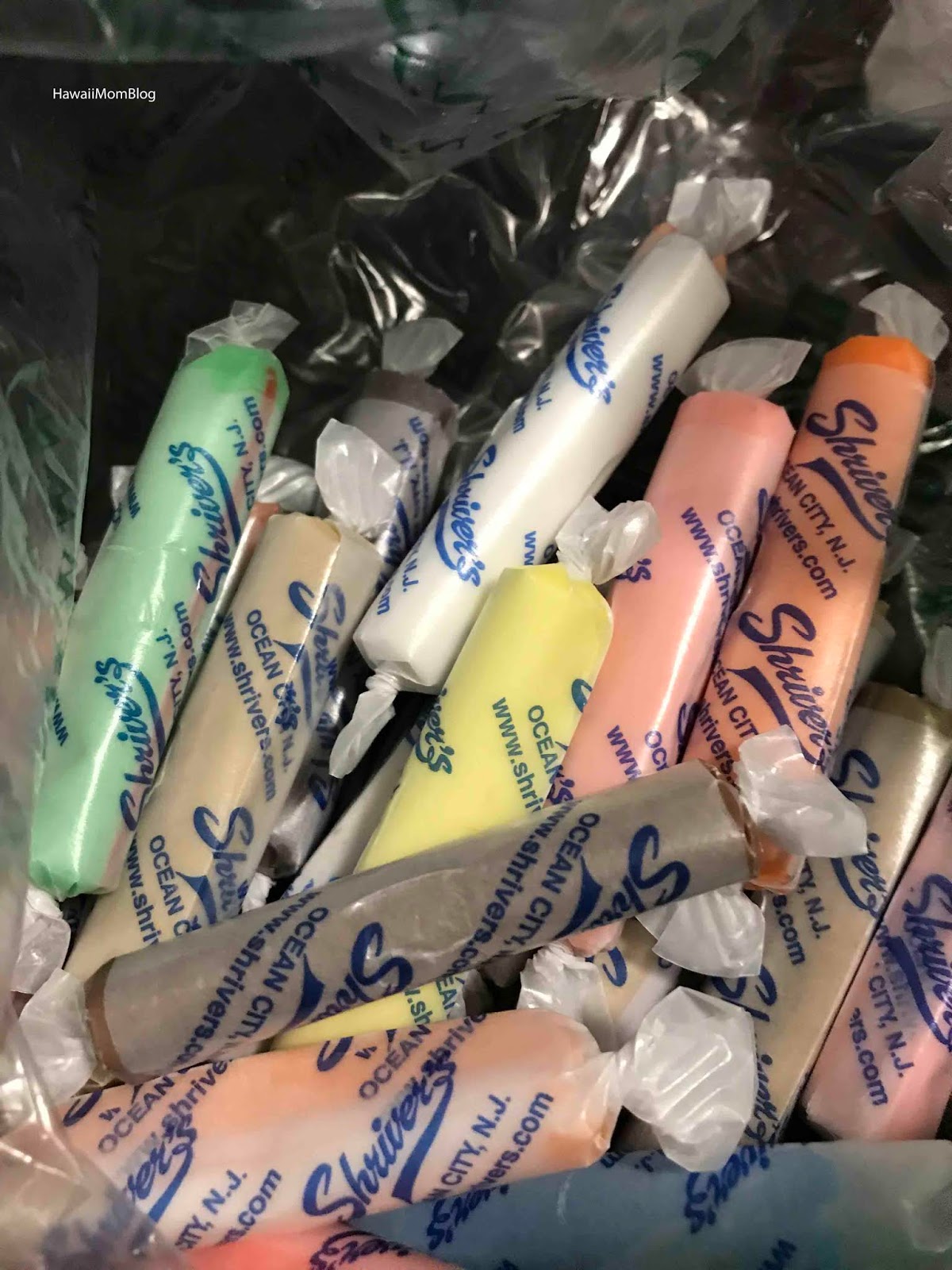 Hawaii Mom Blog Visit New Jersey Shriver's Salt Water Taffy