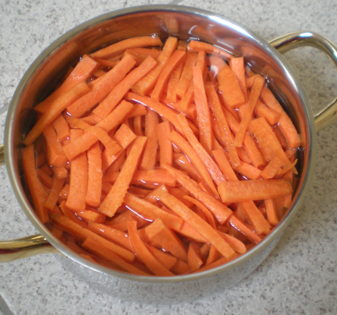 Marmite norvégienne mon amie