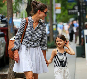 صور رائعة لتقليد البنت لامها في المظهر!