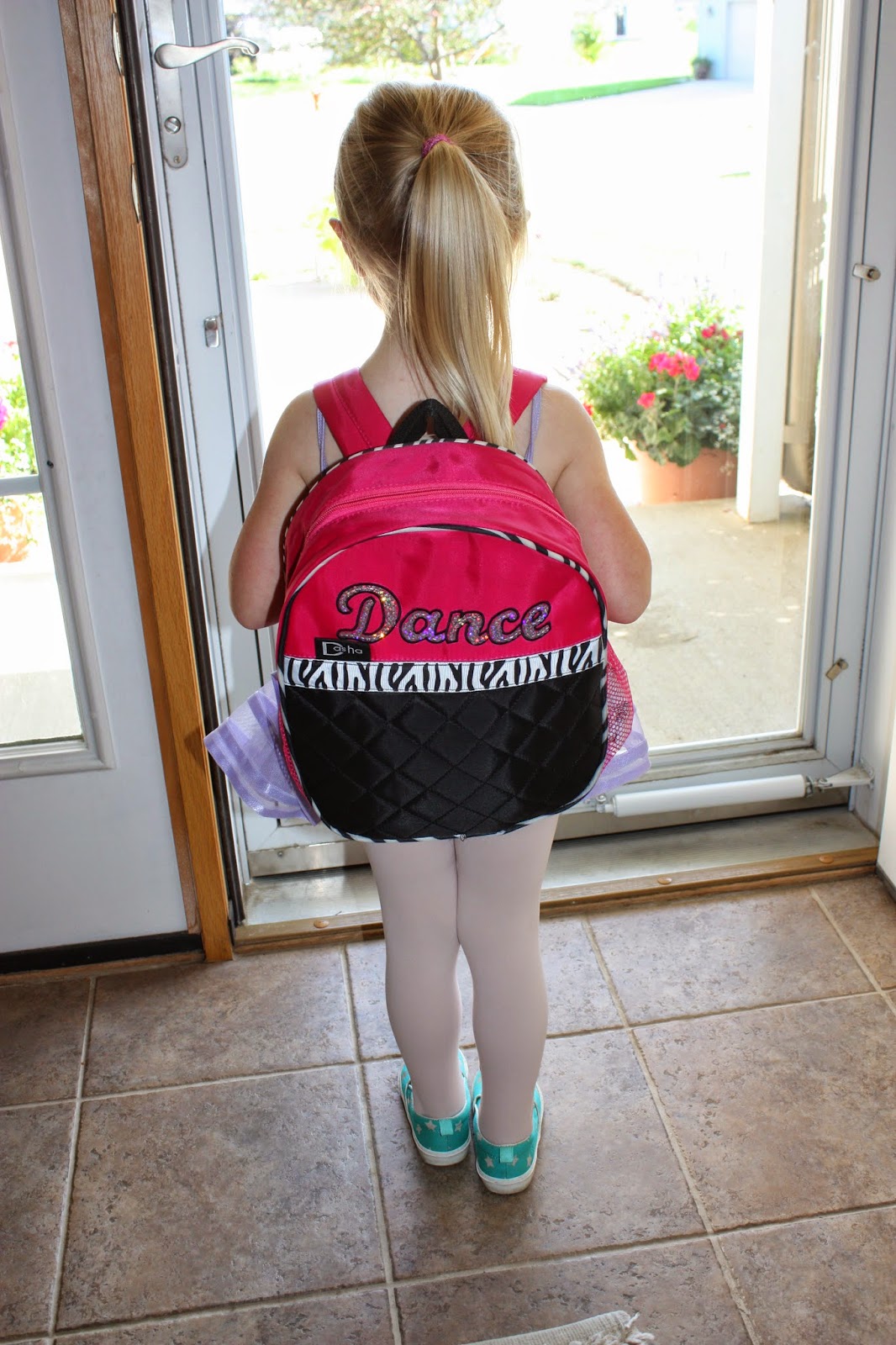 Keeping up with the Stenzels First Day of Big Girl Dance Class!