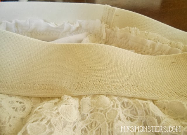 Fast and easy lace pencil skirt diy 30 minute Lace Pencil Skirt tutorial at /