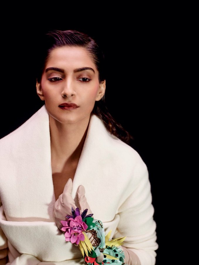 Sonam Kapoor Sexyest Stunning Photoshoot For Elle Magazine 2016 