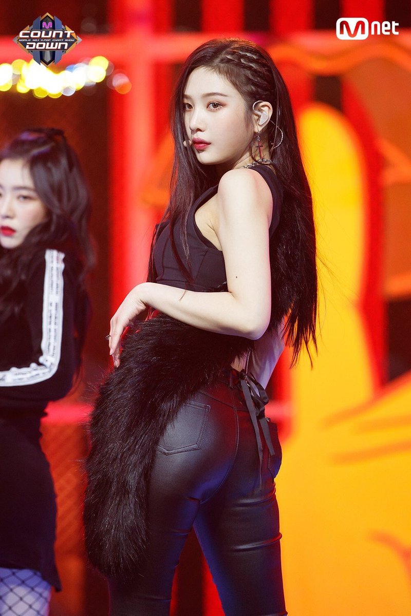 Fans Claim That Red Velvet S Joy Absolutely Fits The Sexy Concepts Kpop News