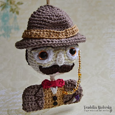 Crochet Hercule Poirot