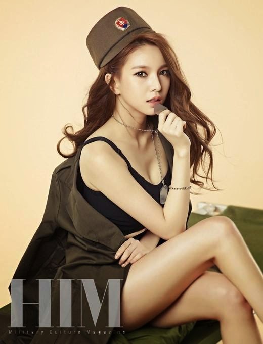 FIESTAR’dan Jei HIM İçin Poz Verdi!