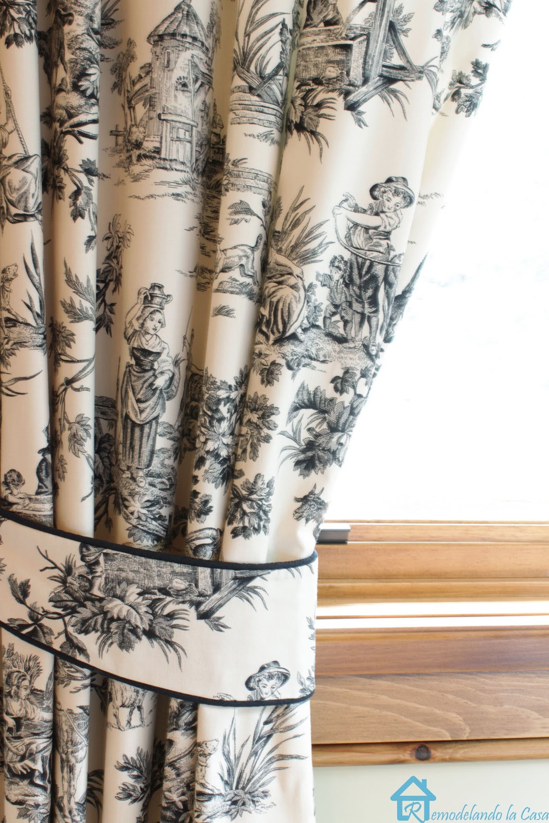 blue toile fabric - Curtains