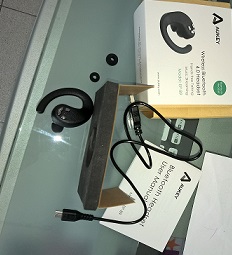 AUKEY Multipoint EP-B9