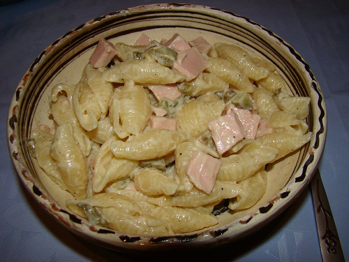 Salata de paste cu maioneza