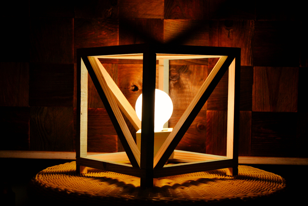Cómo hacer una lámpara de madera en forma de cubo para tu dormitorio,  DIY tutorial paso a paso.