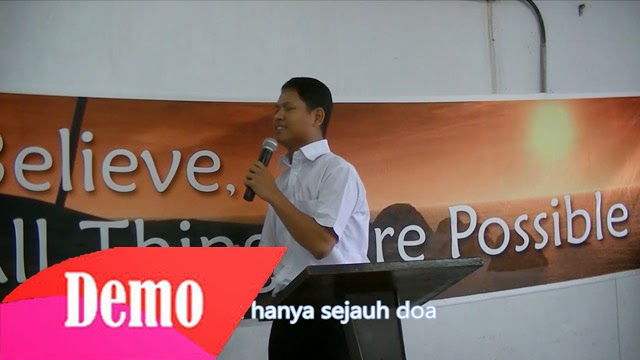 Dia hanya sejauh doa greatsong777