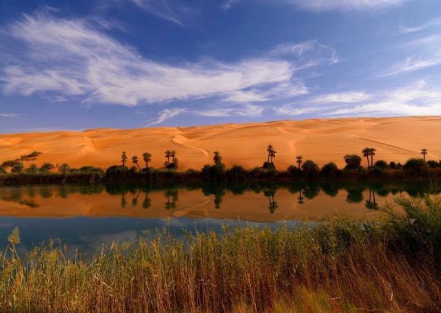 Places or Travel: Beautiful Oasis Sahara in North Western Libya