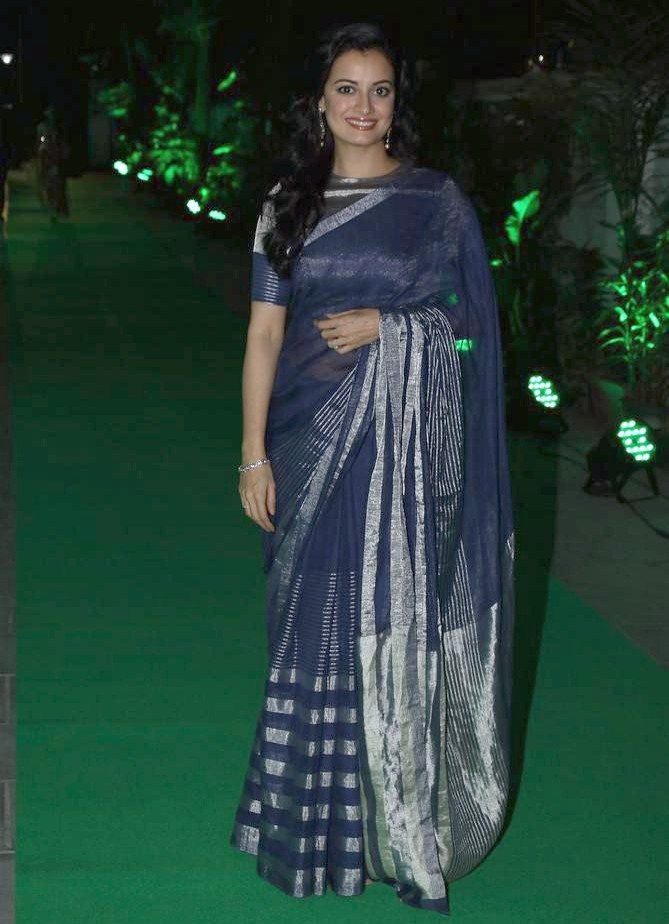 Model Dia Mirza Stills In Blue Saree At Olive Crown Awards