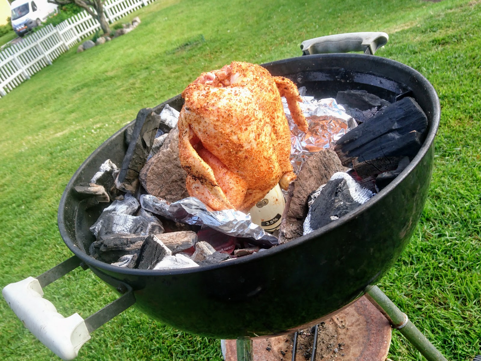 Semester & Mat Beer can chicken...