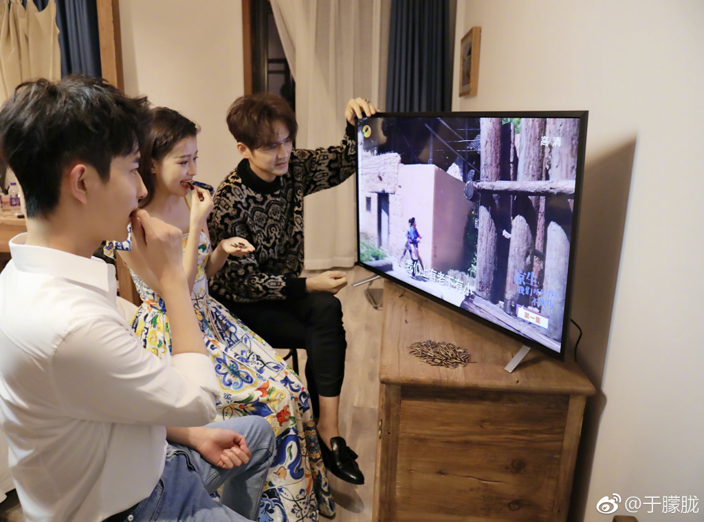 Get All Out Of Love And Age Of Legends Day 1 Ratings Dramapanda For Free Wallpaper All Out Of Love And Age Of Legends Day 1 Ratings Dramapanda For iPhone