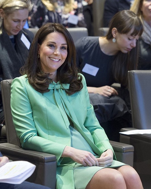 Royal Family Around the World: Catherine, Duchess of Cambridge Visit to ...