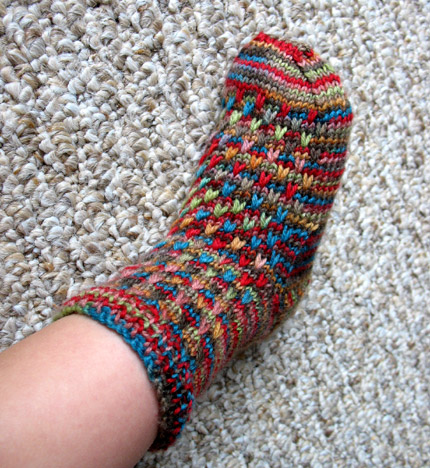 Creating a Family Home: Free Knitting Pattern: Raindrop Socks