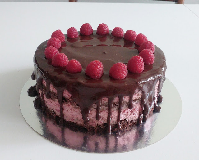 chocolate raspberry cake