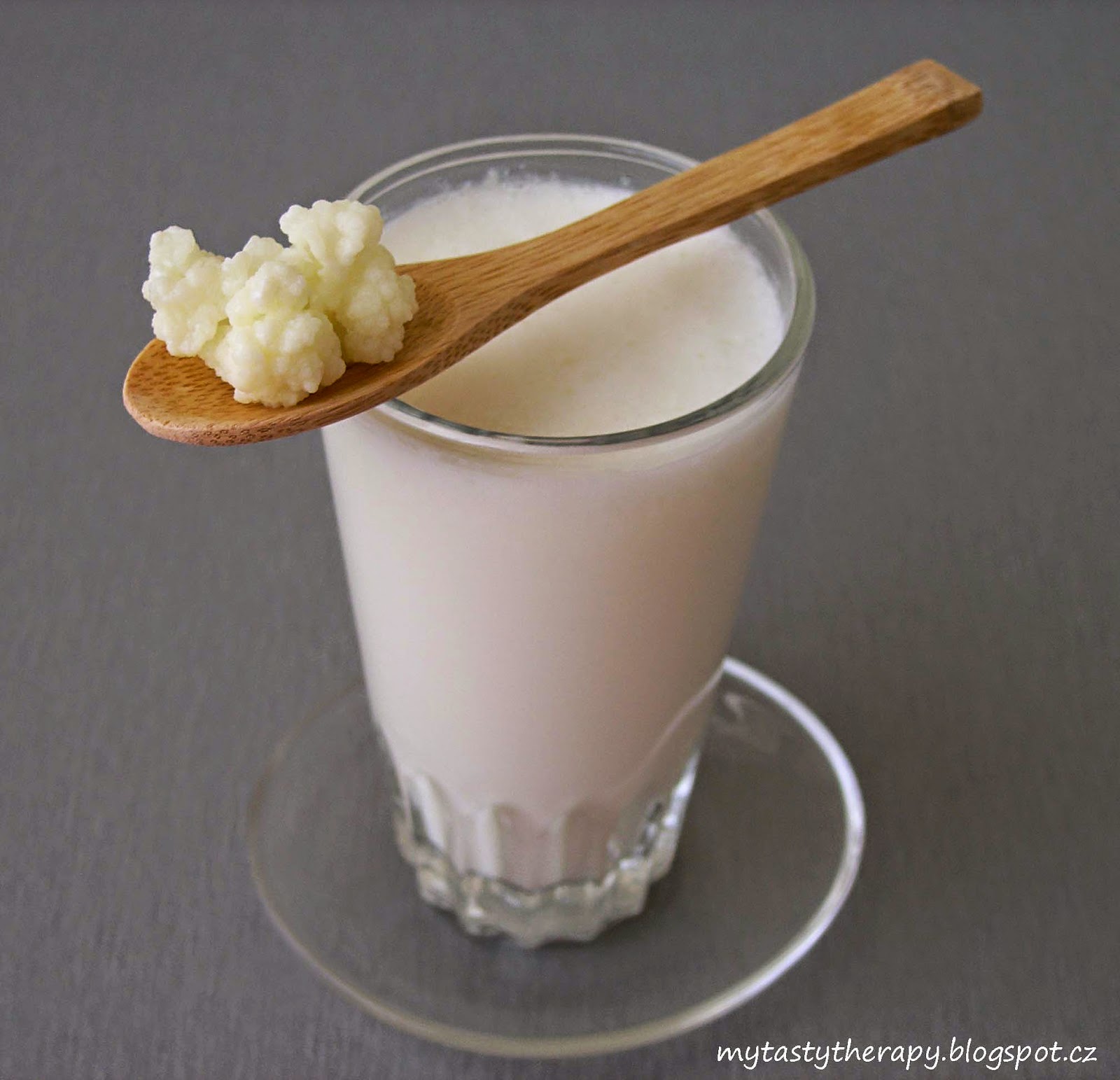 Tasty Therapy: Domácí kefír