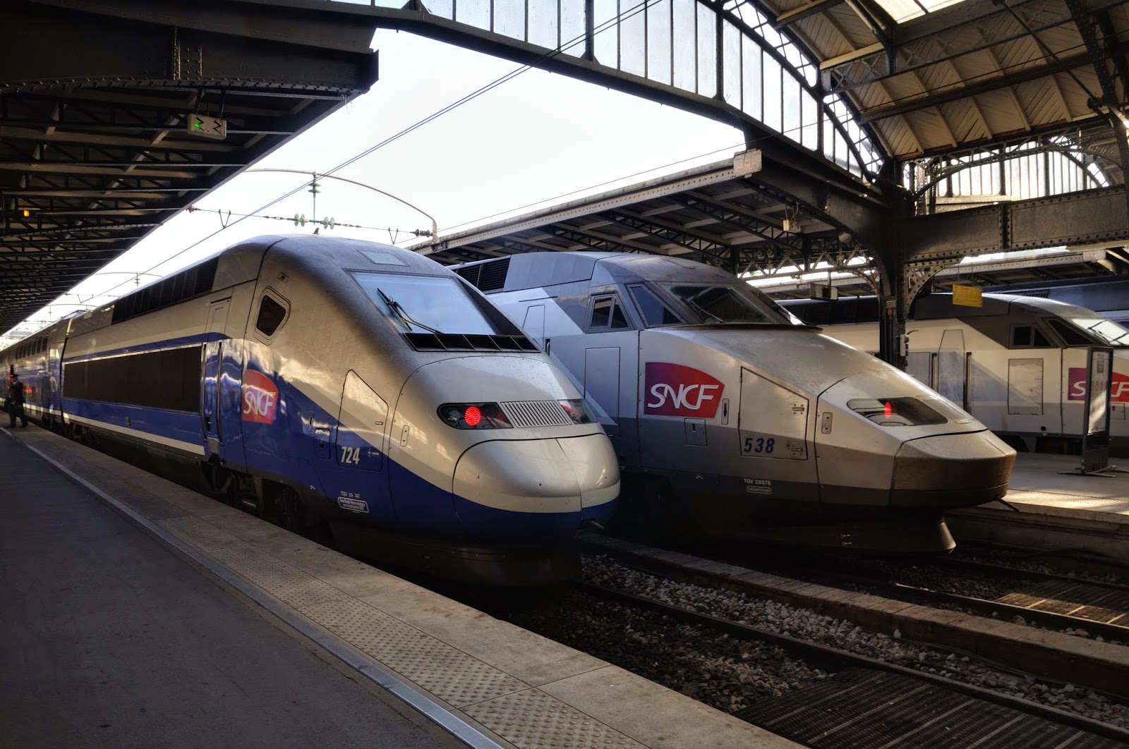 Giroviaggiare: Parigi attende i viaggiatori TGV con offerte estive