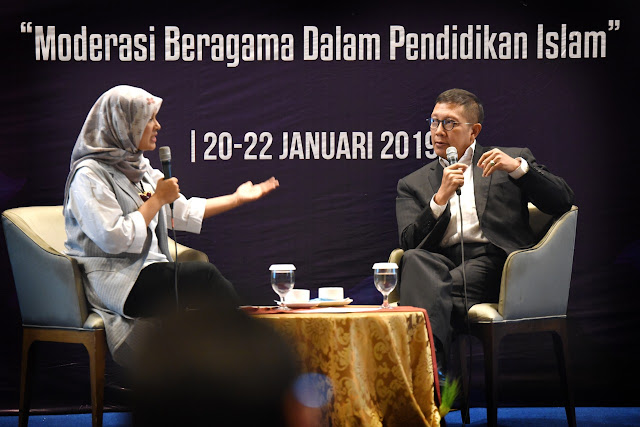 Menteri Agama Lukman Hakim Saifuddin Peringatkan Gejala Desepsi Ajaran Agama