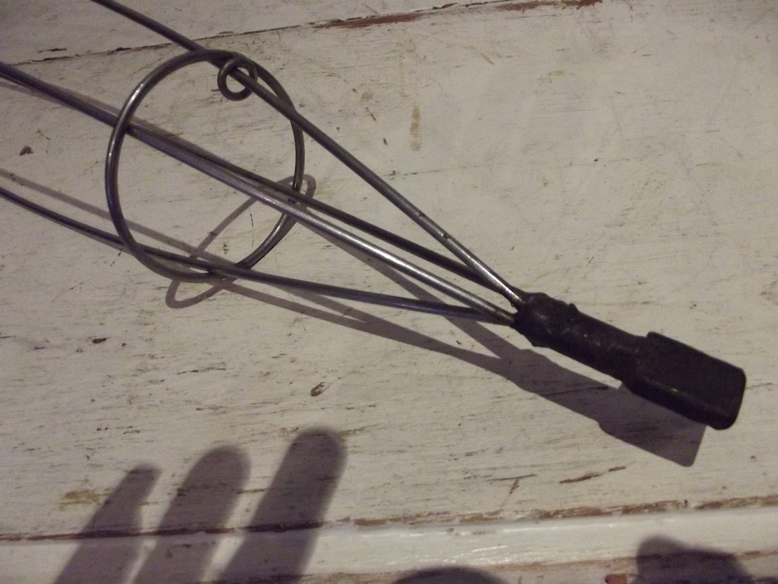 Tournebroche En Fer Pour Barbecue Arterameeferro - Longueur 80 Cm - Pour Environ 60 Brochettes - Pieds Pliables, Bac à Cendres