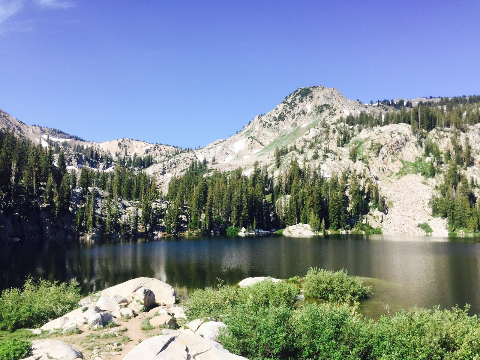 Sierra's View Hiking Series // Lake Mary