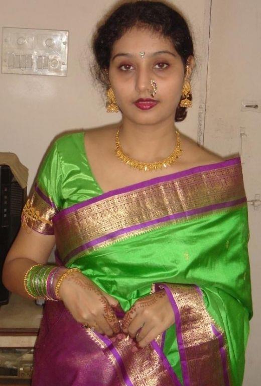 Hot Indian Aunties Photo With Sexy Sharee Hot Boobs Pictures