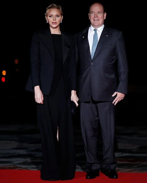 Prince Albert and Princess Charlene attended a dinner hosted by French President Emmanuel Macron in Paris